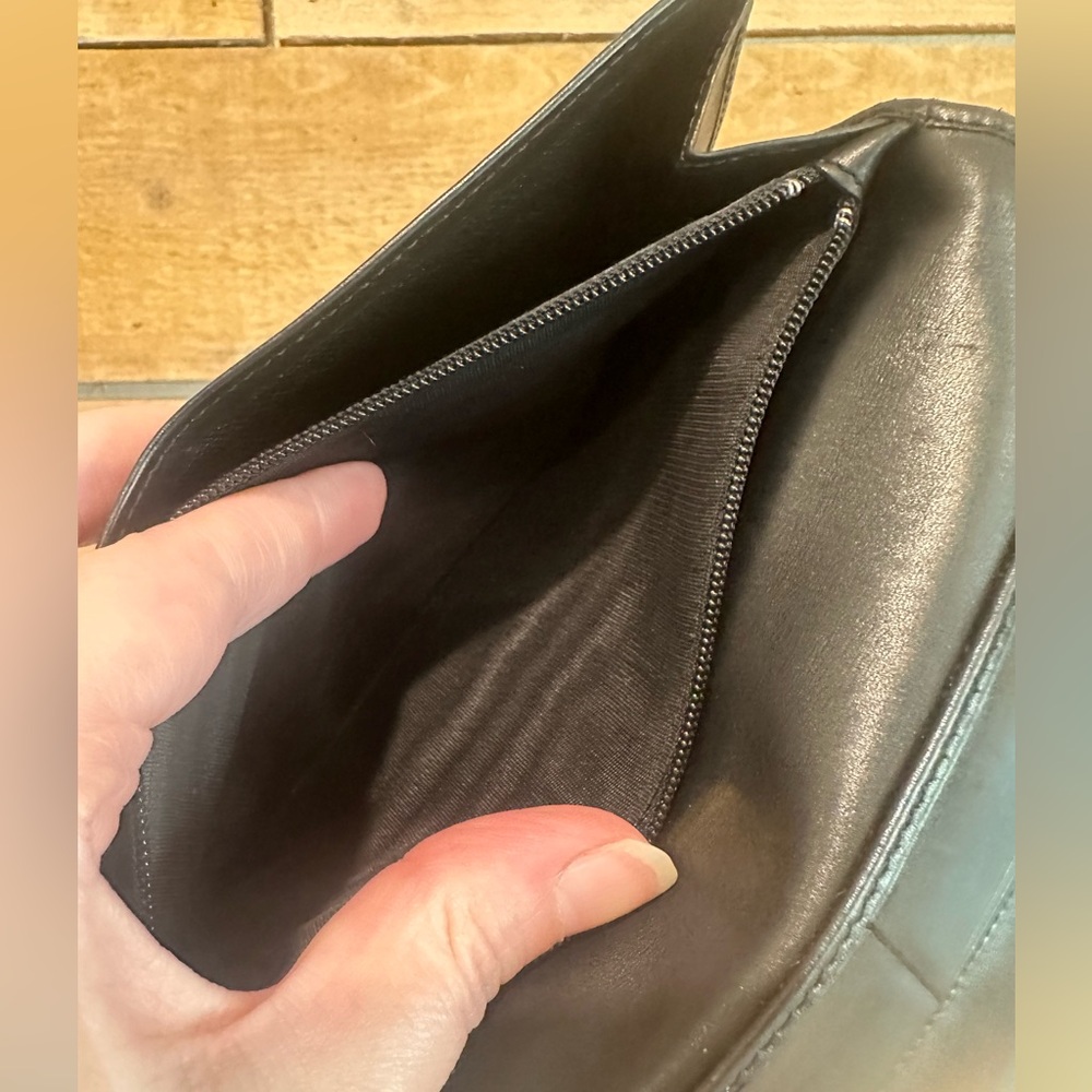 Vintage GUCCI Black Leather Wallet Clutch • Made in Italy - Picture 10 of 12